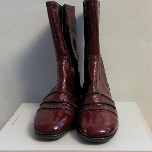 Boots - Picture 1 of 2